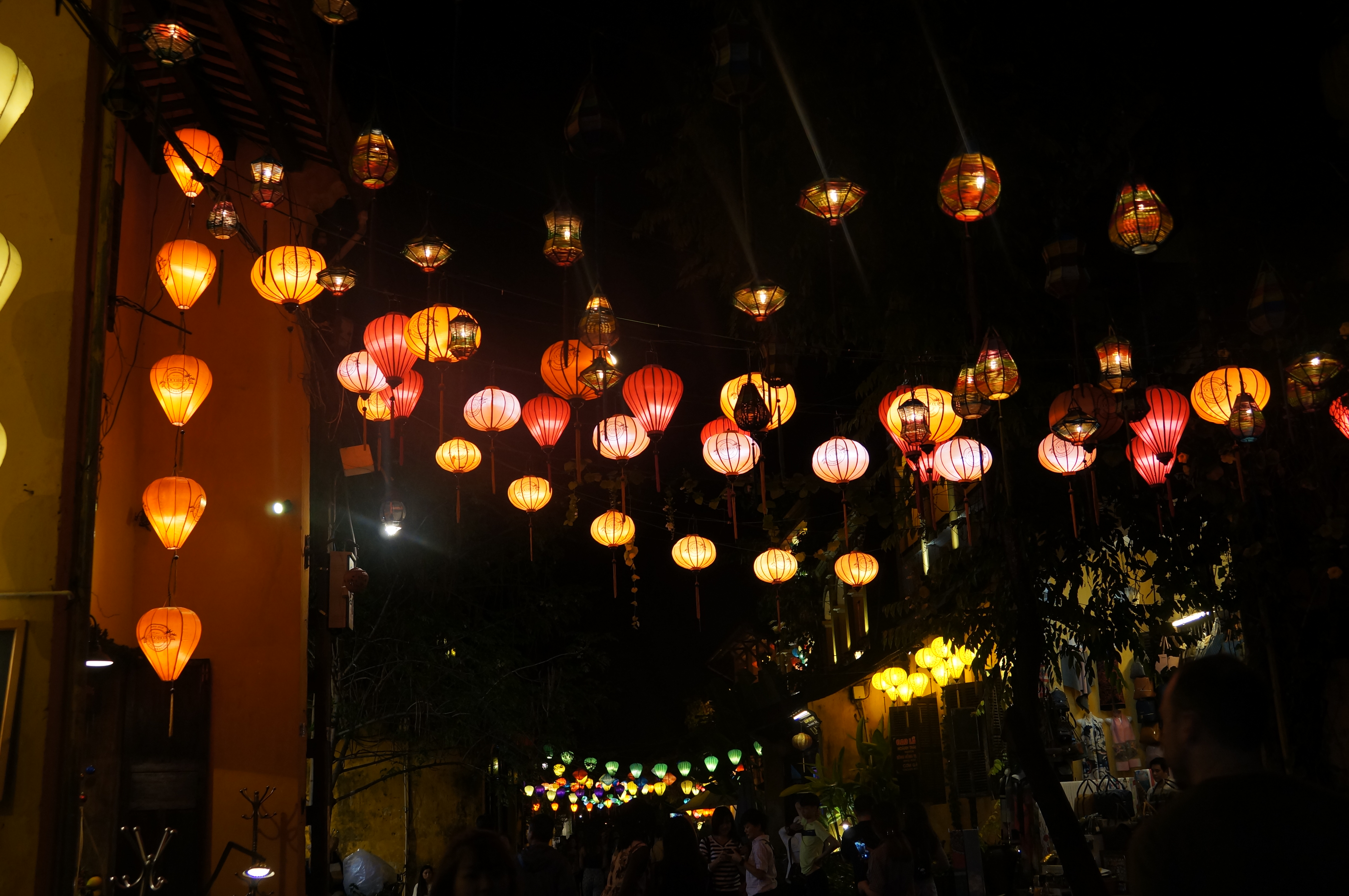 Vietnam's magical Mid-autumn Festival