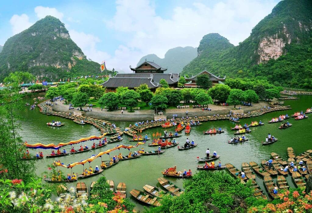 eco tours in vietnam involve mainly